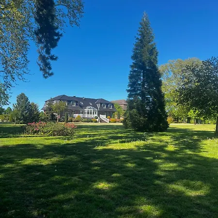 Gut Rottmannshagen Mecklenburgische Seenplatte Appartement *